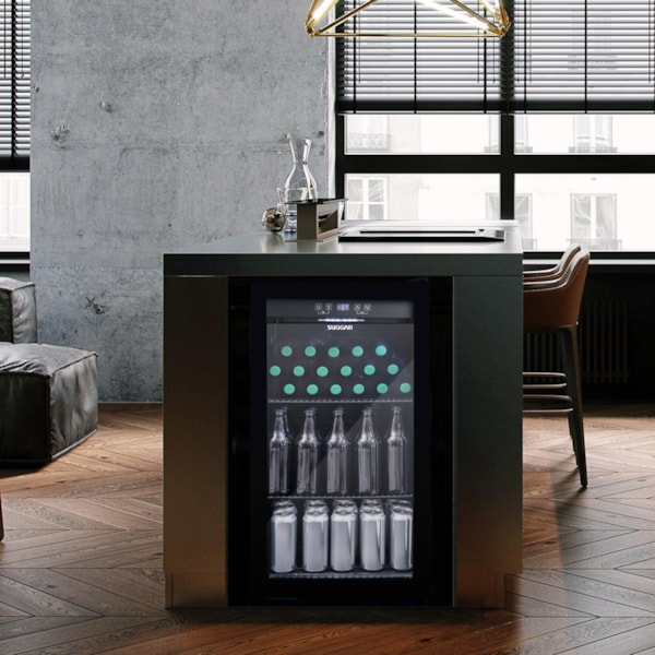 Cervejeira Suggar 98L Preto Porta de Vidro - Imagem principal - 7cc502dd-7c7b-404a-a7f5-dcbf4d67a350