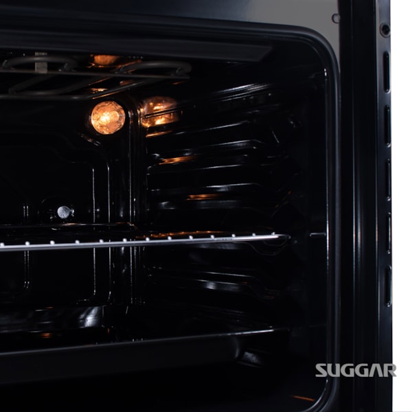 Forno Elétrico de Embutir Suggar 80L com Grill e 4 funções - Imagem principal - 4199c394-b08e-4dd4-86ee-0e87896a3656