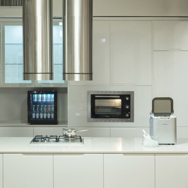 Máquina de Gelo 15 kg por dia Suggar Prata | Ice Maker - Imagem principal - 6021028e-74ef-4121-bad7-f447f0feca2c